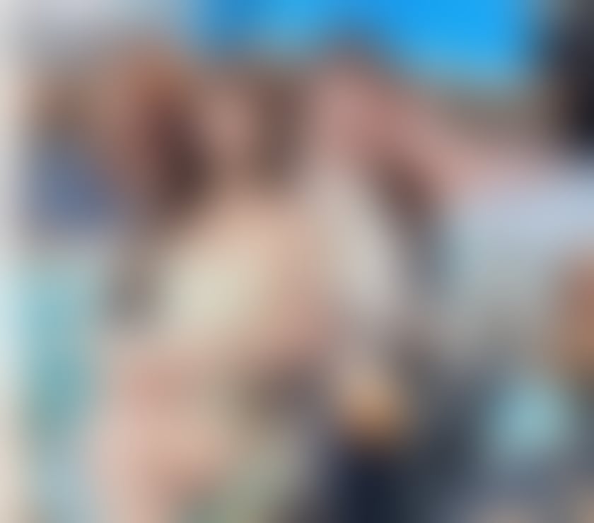 Photos for 👠Oriental lady ,A pair of warm smile waiting for you