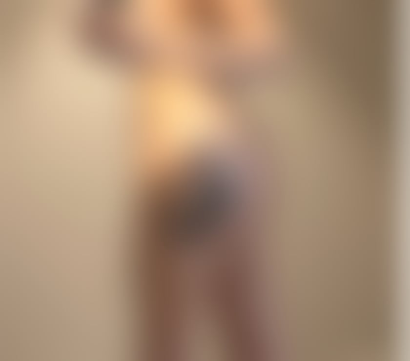 Escorts Central London London Bridge Station - Central London - Photos for Sexy blonde looking for fun