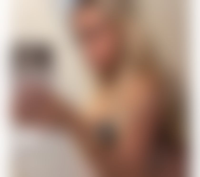 Escorts Greater Manchester Manchester - Photos for Brazilian blonde party!!! 😈🔥