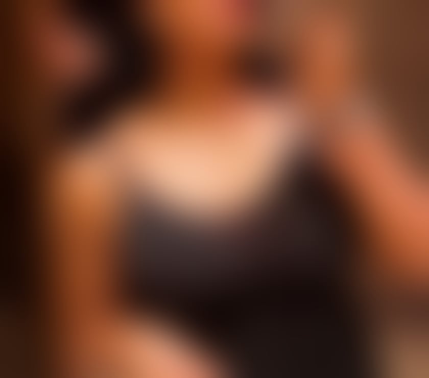 Escorts West Midlands Birmingham - Photos for University girl available for fantasy ♥️♥️