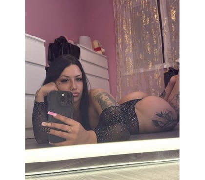  Escorts & Erotic Massage High Wycombe Buckinghamshire - Photos for Hello Guis new in town no rush