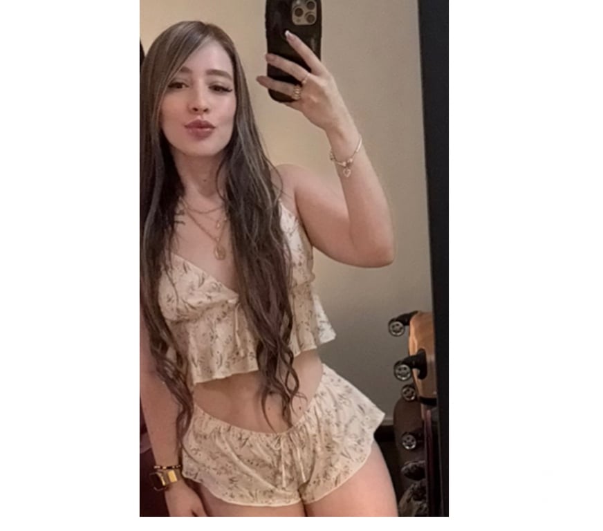 Escorts East London Stratford - DLR Station - East London - Photos for 🍌Young Latina👅REAL💦Complete🥂🍾🥳
