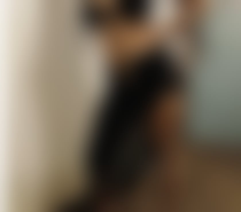 Escorts Wiltshire Swindon - Photos for Golden princess hafsa