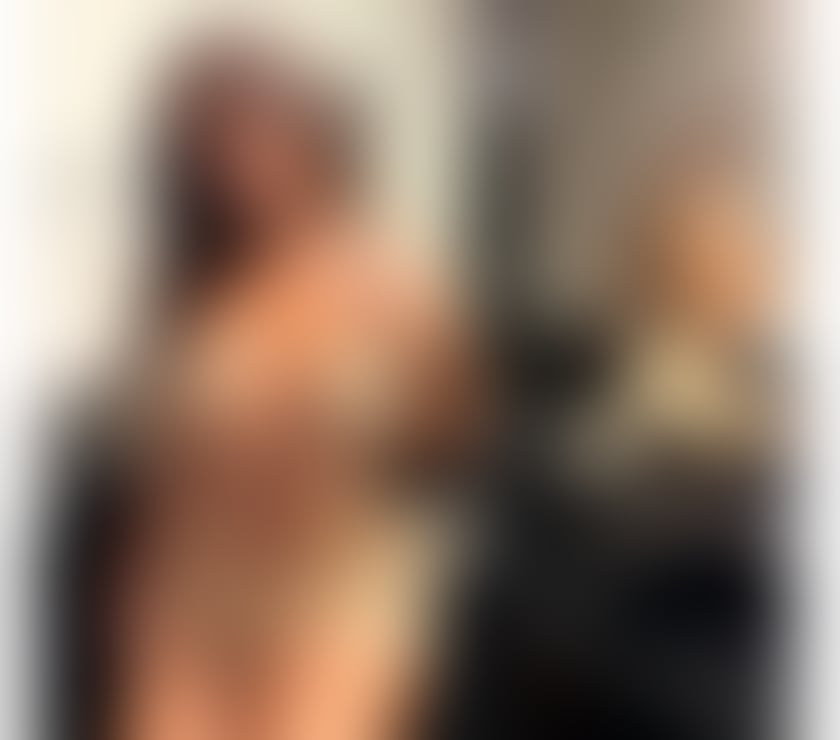 Escorts Bristol Bristol City Centre - Bristol - Photos for LUCY 🍓 YOUR FANTASY 😻 HIGH CLASS 🥂