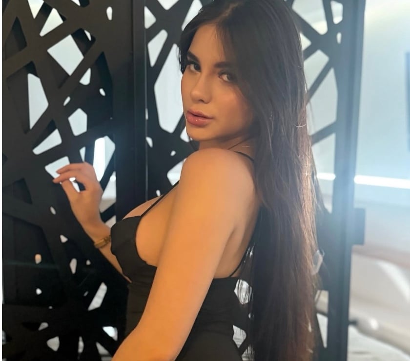 Escort Wembley Brent - Photos for 🩷🍭RUBI BEST BRAZILIAN GFE🔥NO RUSH😈🍆💦