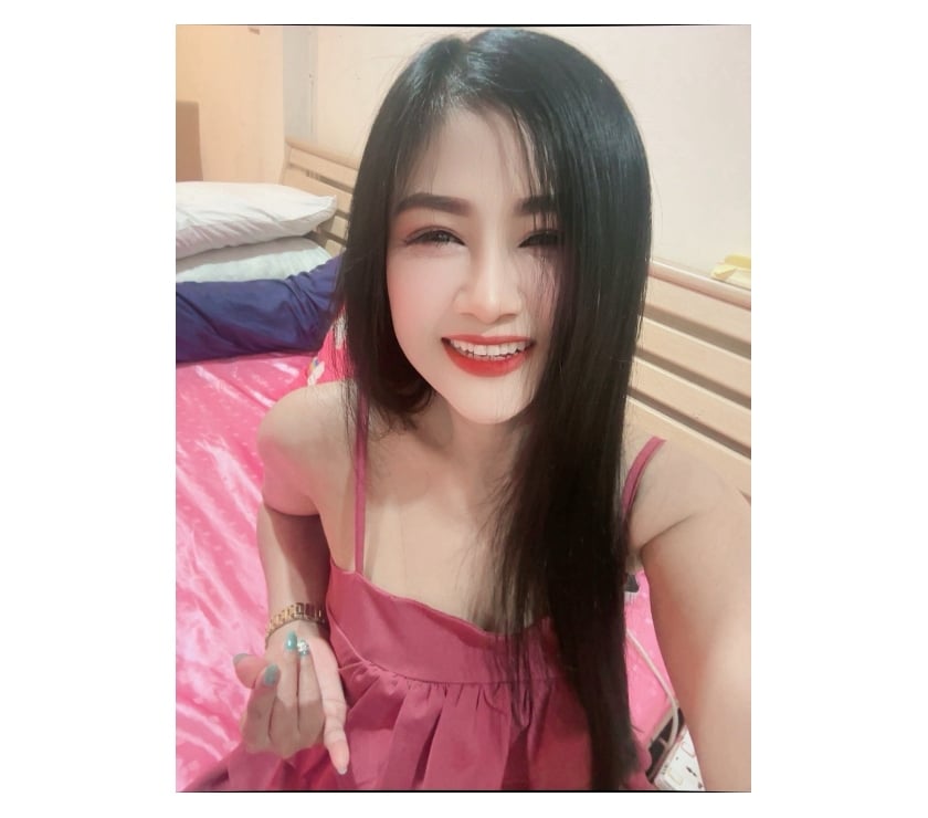 Massage Escorts & Erotic Massage Allington Maidstone - Photos for LAYA happy go lucky Thai masseuse in here just one week