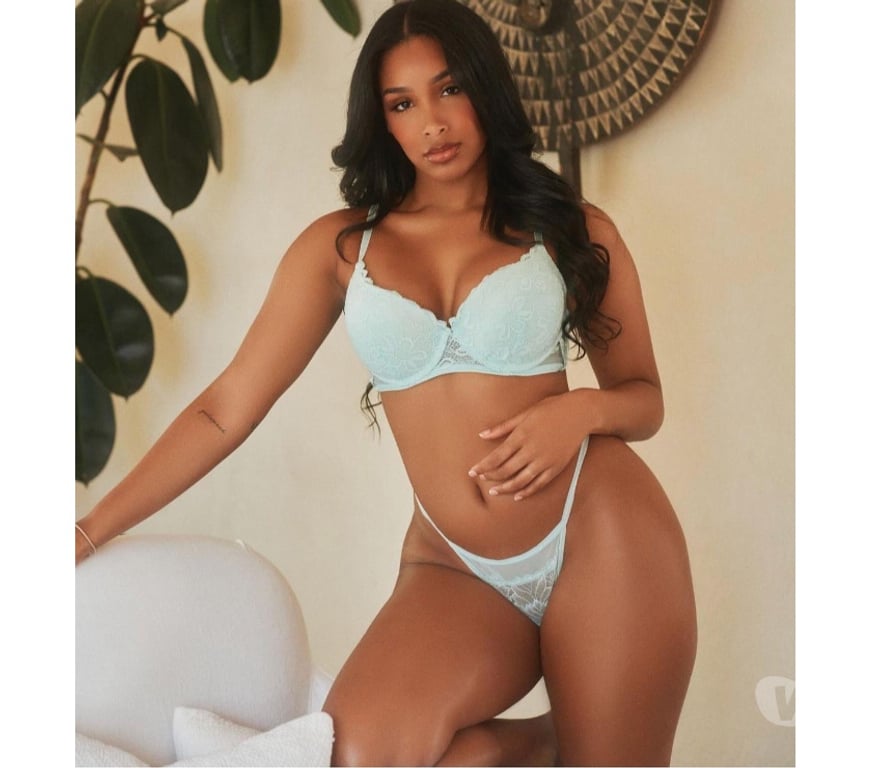 Escorts West Midlands Birmingham - Photos for SHEILA PARTY GIRL🎉💃🏻IN TOWN☎️🔥07824985272