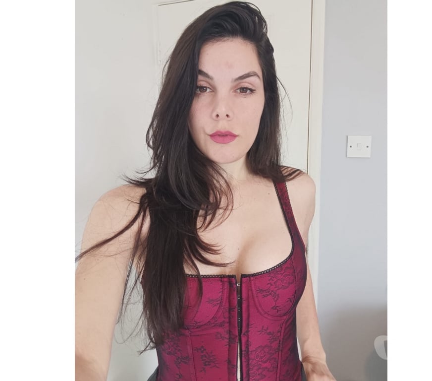 Escorts West London Hillingdon - Photos for 🧚🏻‍♀️LOLA 🌸BRAZILIAN DELICIOUS 🍑REAL PIC