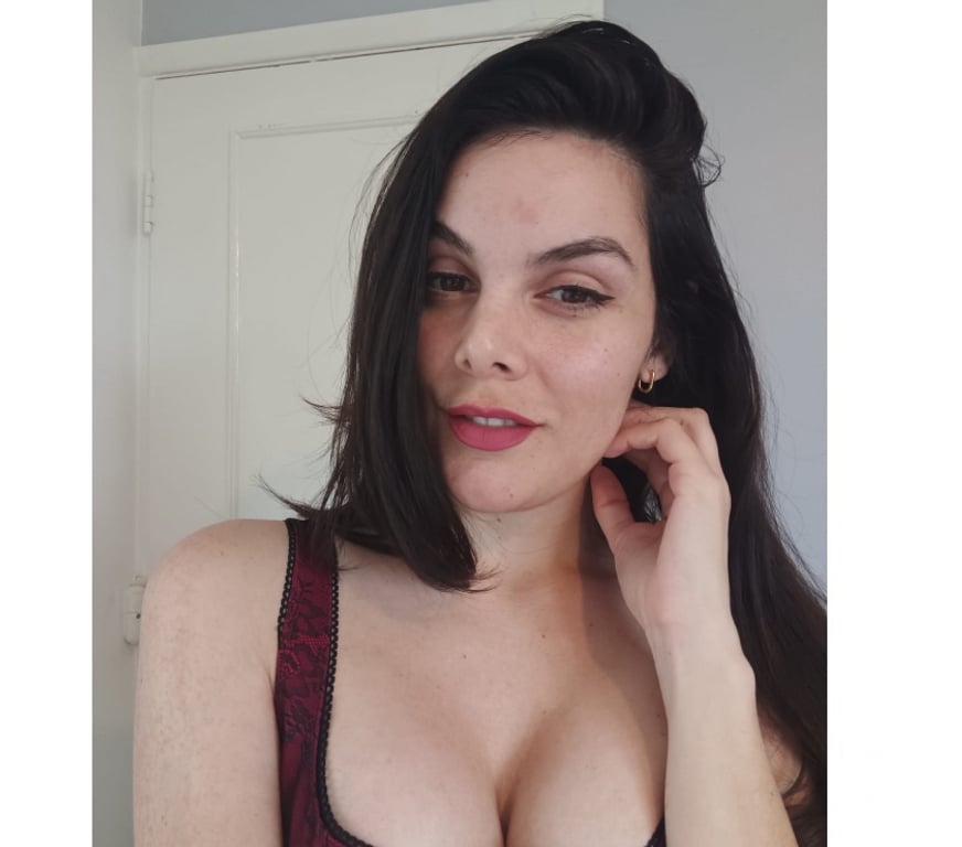 Escorts West London Hillingdon - Photos for 🧚🏻‍♀️LOLA 🌸BRAZILIAN DELICIOUS 🍑REAL PIC