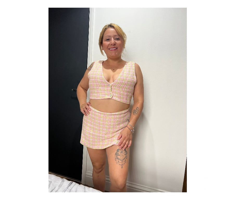 Escorts North West London Harrow - Photos for Maya party paraguayan girl back in Pinner Town !