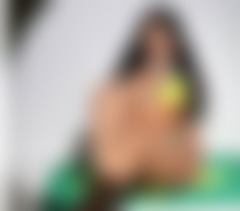 Escort Crewe Cheshire East - Photos for Naughty Party Girl Ready To Interact With Nice Generous