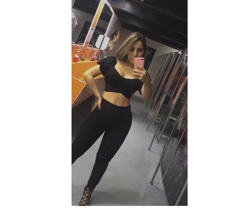 Escorts North West London Harrow - Photos for PAULA party Colombian girl back in PINNER town !