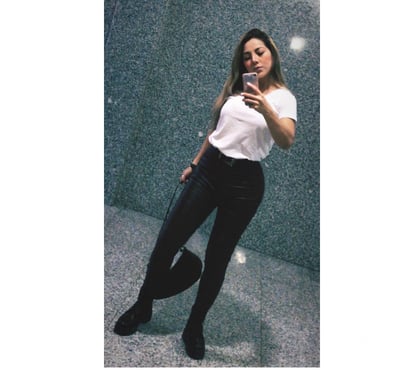 Escort Pinner Harrow - Photos for PAULA party Colombian girl back in PINNER town !