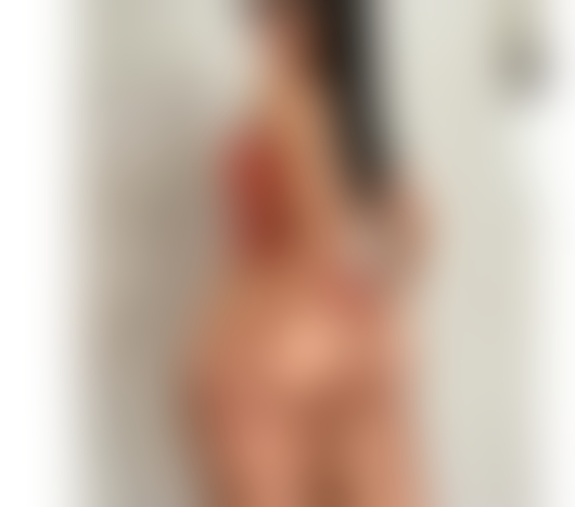 Escorts East London Redbridge - Photos for AMAZING BRUNETTE FIRST TIME IN TOWN 🥰💋