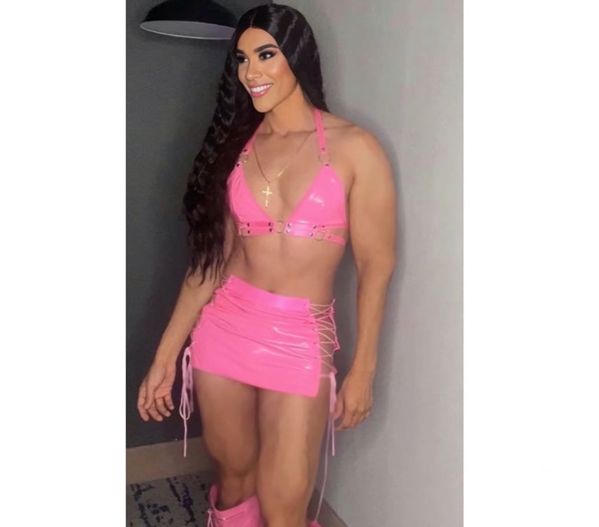 Trans Escorts East London Stratford - DLR Station - East London - Photos for 🔥🔥 Latina TRANS Elegant & Discreet Companion 🔥🔥