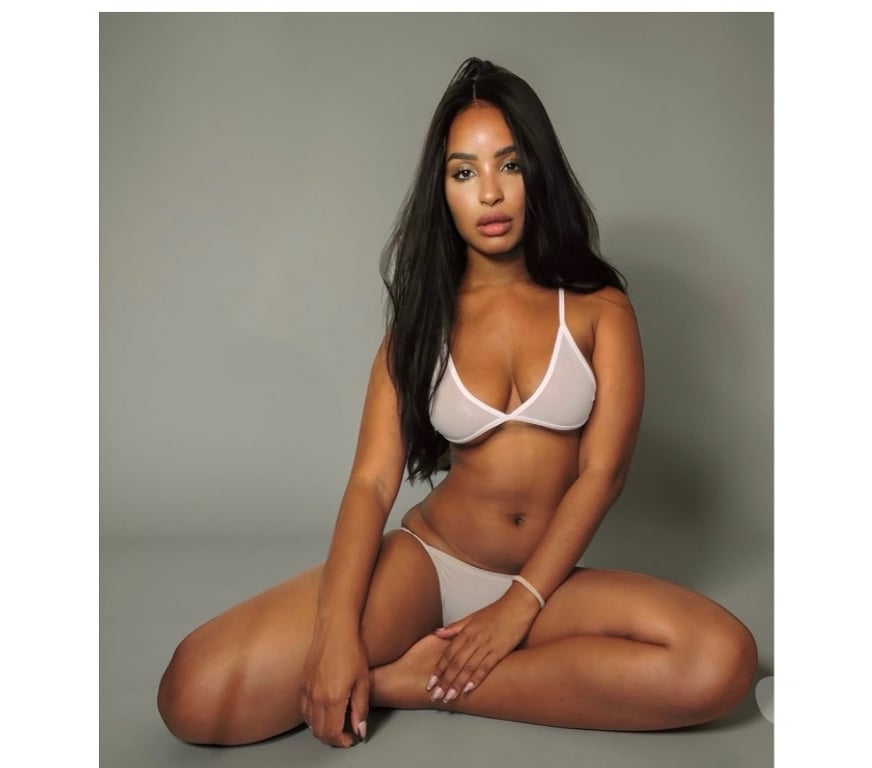 Escorts Essex Chelmsford - Photos for 🇧🇷SEXY BELLA HOT PARTYGIRL IN CHELMESFORD 📍