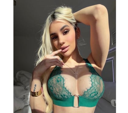  Escorts & Erotic Massage Canning Town East London - Photos for 🍭Luana new in town Brazilian 🇧🇷 hot gril 🔥