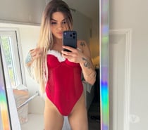 I'm a beautiful girl. Female TS curves