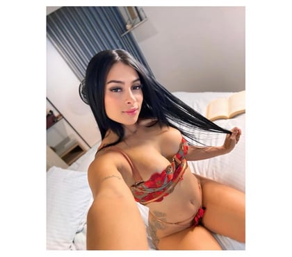  Escorts Elephant and Castle South East London - Photos for Lavinia 🔥 Soft Body, Wild Imagination