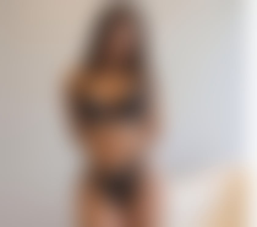  Escorts & Erotic Massage Newport City Centre Newport - Wales - Photos for Juliana new in town