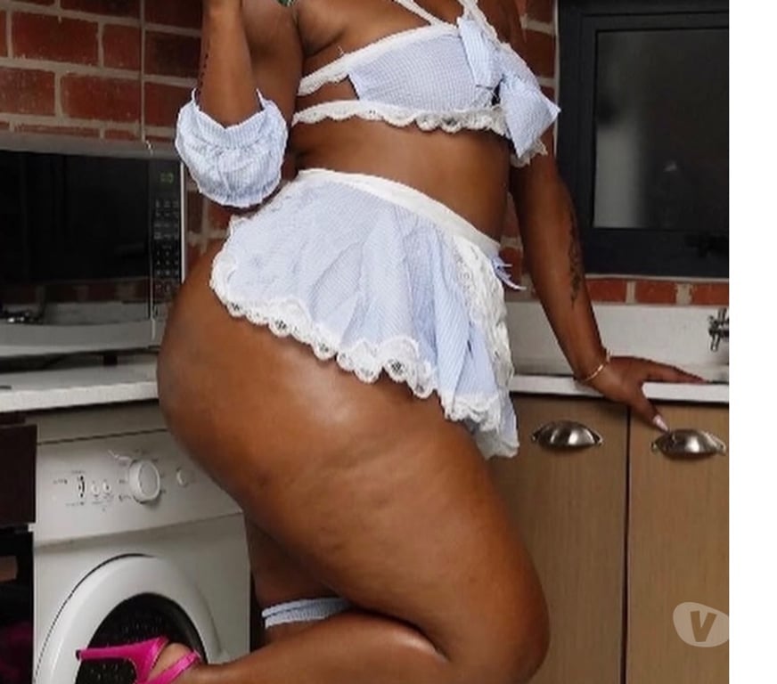 Escorts West Northamptonshire Northampton - West Northamptonshire - Photos for 💎 Mirror -A Curvy Reflection of Pure Desire 💎