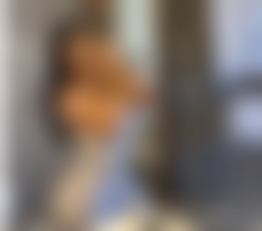 Escorts North West London Cricklewood - North West London - Photos for Elegance, curves, and a captivating gaze🔥🔥