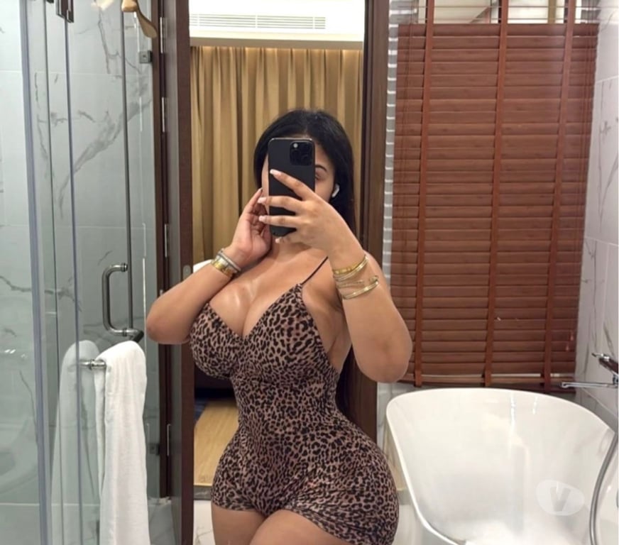 Escorts North West London Cricklewood - North West London - Photos for Elegance, curves, and a captivating gaze🔥🔥