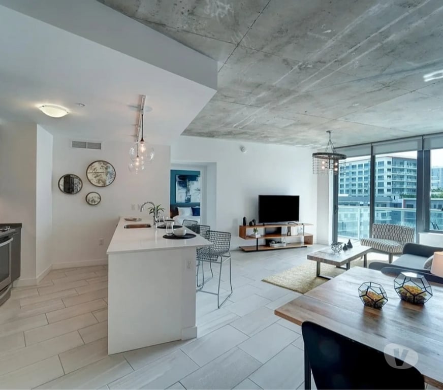 Property to Rent East London Canary Wharf - East London - Photos for Stylish 2 bedroom and 2 bathroom High Rise