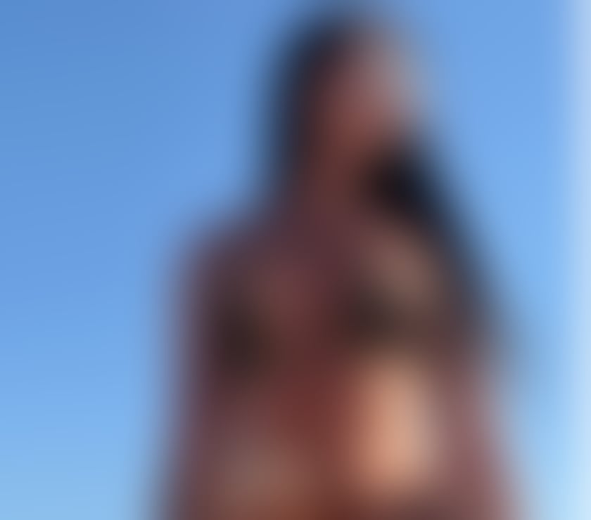 Escort West Hendon North West London - Photos for Luna Hot Brazilian 🇧🇷🇧🇷