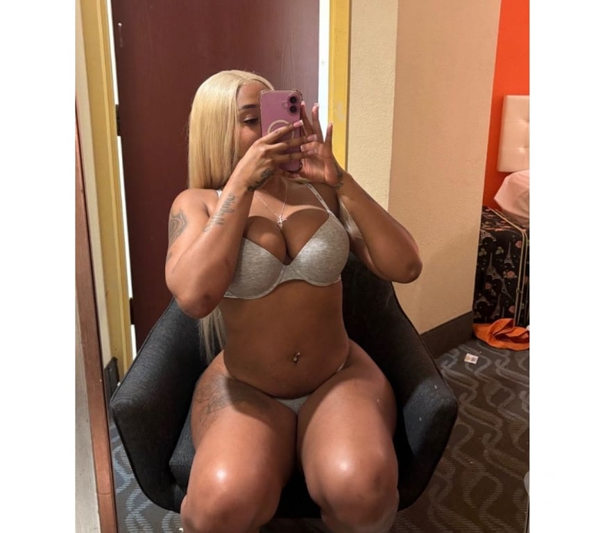 Escorts Norfolk Norwich - Photos for PAMELA REAL BIG ASS 😋😋😋PARTY