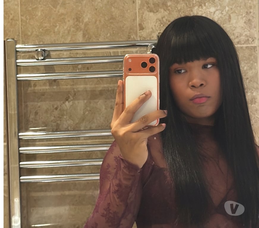 Trans Escorts West Midlands Birmingham - Photos for Bela Brazilian trans girl xxxl 20 cm 8 inches🇧🇷