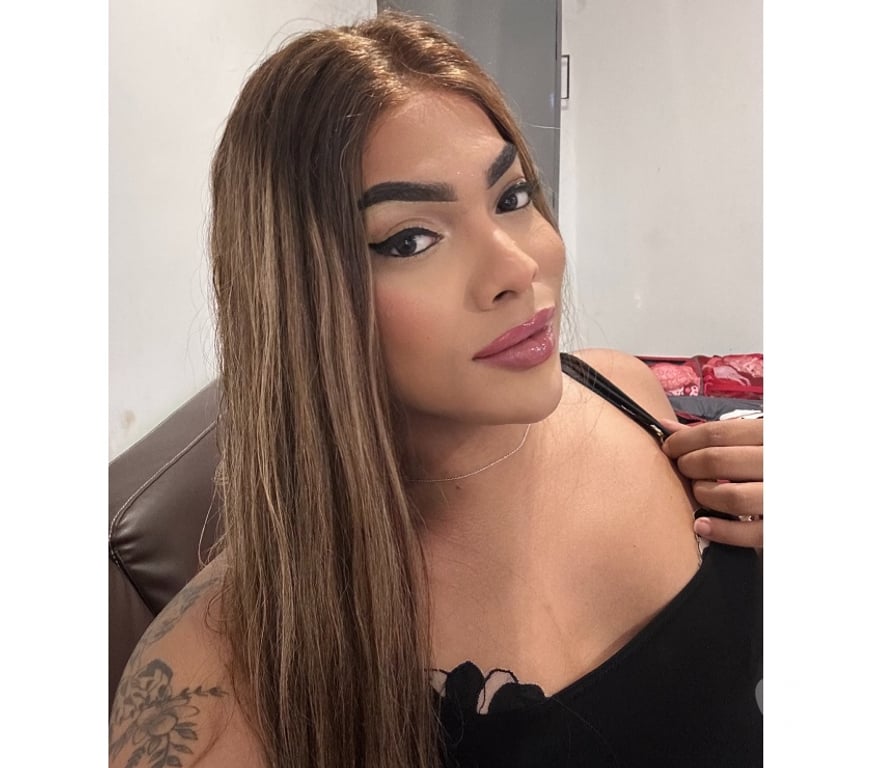 Trans Escorts Bedfordshire Luton - Photos for Ts Millena Brazilian Hot😈 Queen of the night🎉