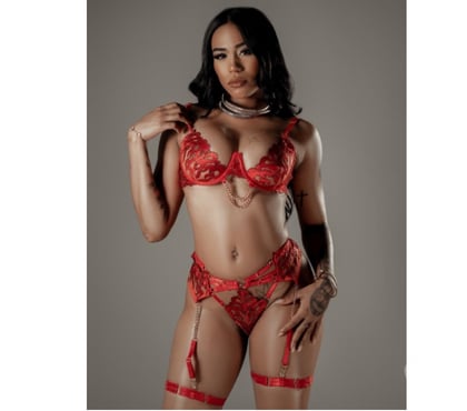 Photos for ANA JULIA 🇧🇷 SEXY BRAZILIAN 💯 pic Real