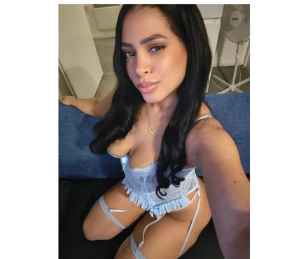 Photos for Larissa Brunette Party Girl✨❤️