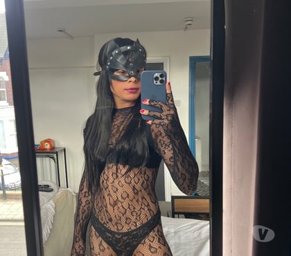 Transsexual Escorts Nottingham City Centre Nottingham - Photos for ALICE TOP AND BOTTOM 🍆🇧🇷🔥