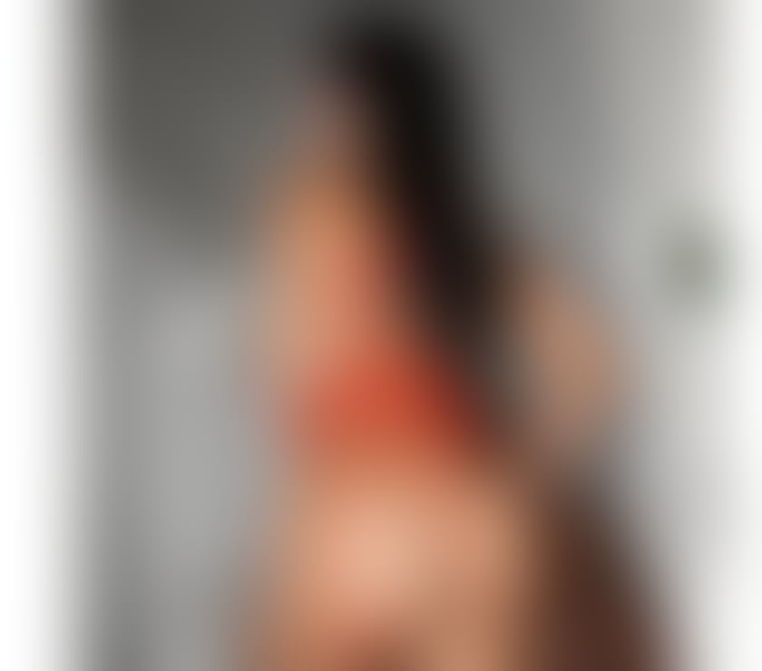 Escorts Sheffield City Centre Sheffield - Photos for Lorena, new in town, full service😋😘