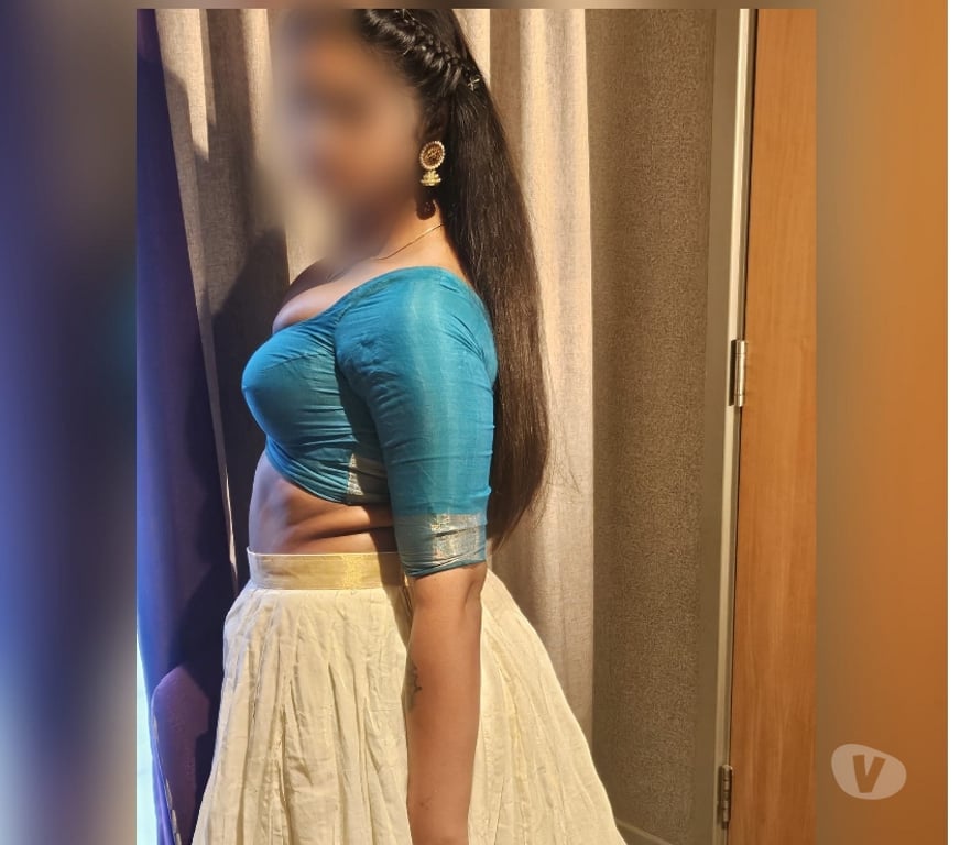 Escorts South Yorkshire Sheffield - Photos for Vennila Reddy Telugu Tamil Indian girl new in Sheffield