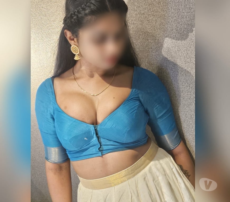 Escorts South Yorkshire Sheffield - Photos for Vennila Reddy Telugu Tamil Indian girl new in Sheffield