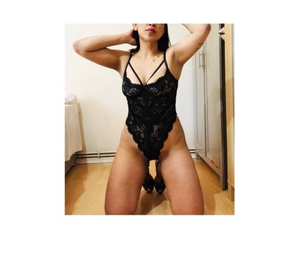  Escorts East Wickham South East London - Photos for SLENDER, PLAYFUL BABE IN WELLING BEXLEYHEATH