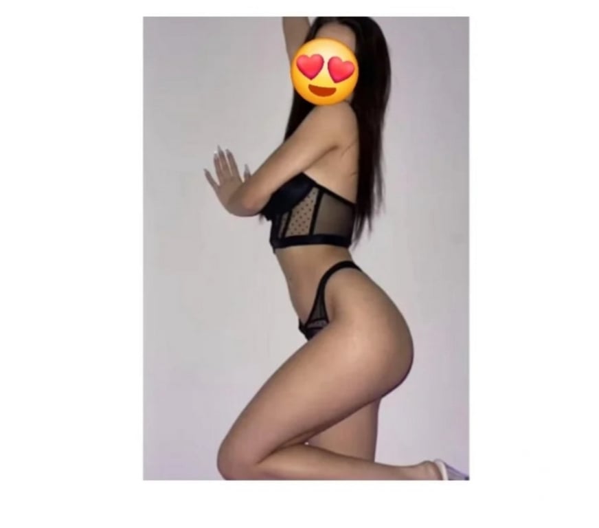 Escorts Greater Manchester Wigan - Photos for 🎉❤️PARTY GIRL NEW IN TOWN 🎉❤️