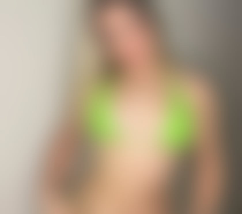 Photos for Analu 🇧🇷 new Here 💖 Birmingham