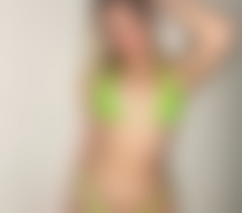 Photos for Analu 🇧🇷 new Here 💖 Birmingham