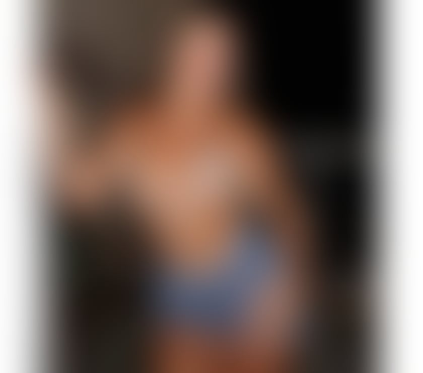 Escorts Bristol Bristol City Centre - Bristol - Photos for PAOLA 🍑 LATINA 🇧🇷 VIP PARTY 🥂✨