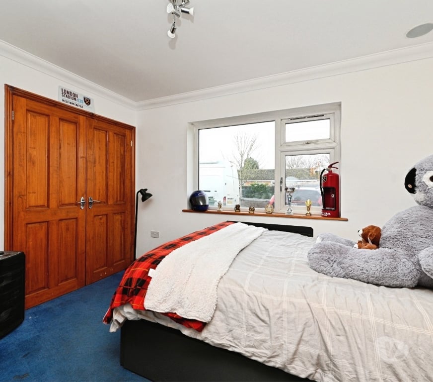 Property for Sale Norfolk King's Lynn and West Norfolk - Photos for Bungalow in Norfolk village