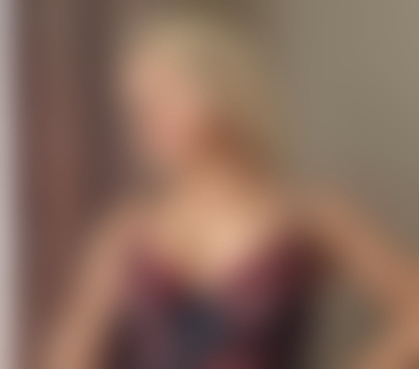 Escorts Cardiff Whitchurch - Cardiff - Photos for Sexy Welsh MILF. Best GFE. No rush. Sensual Lover.