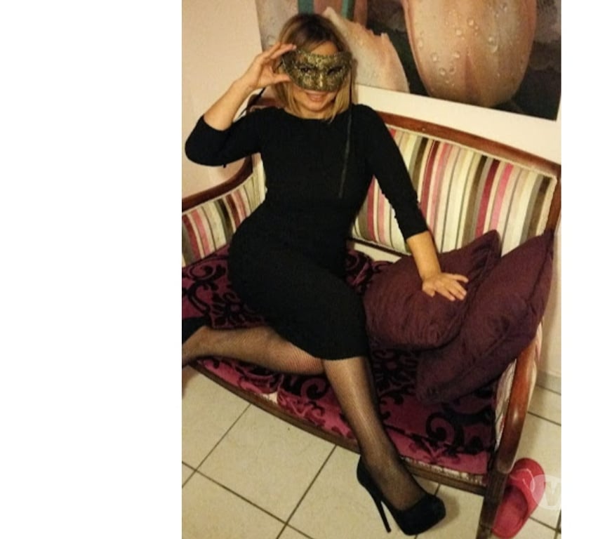 Escorts West Sussex Crawley - Photos for Massage in crawley