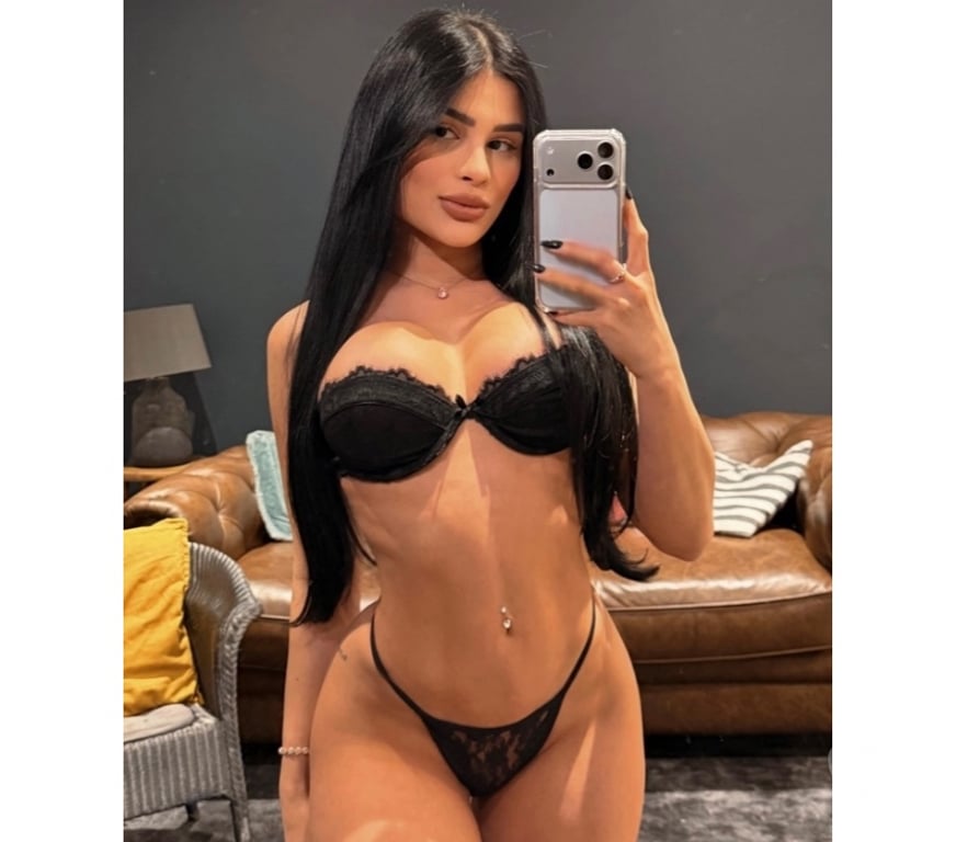 Escorts East London Canary Wharf - East London - Photos for MAYA🍑GIRFRIEND EXPERIENCE🥂