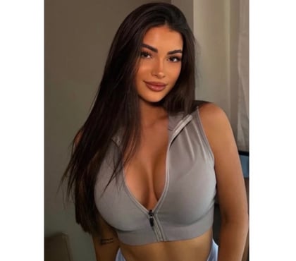 Escorts Swansea City Centre Swansea - Wales - Photos for JADEJ LITTLE DAY IN THE CITY