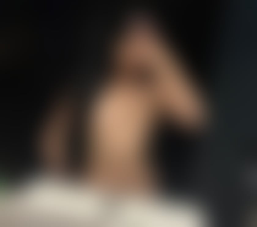 Escorts Nottinghamshire Nottingham - Photos for ANGEL. 🎀 —- SWEET FACE, WICKED MIND 💜😈