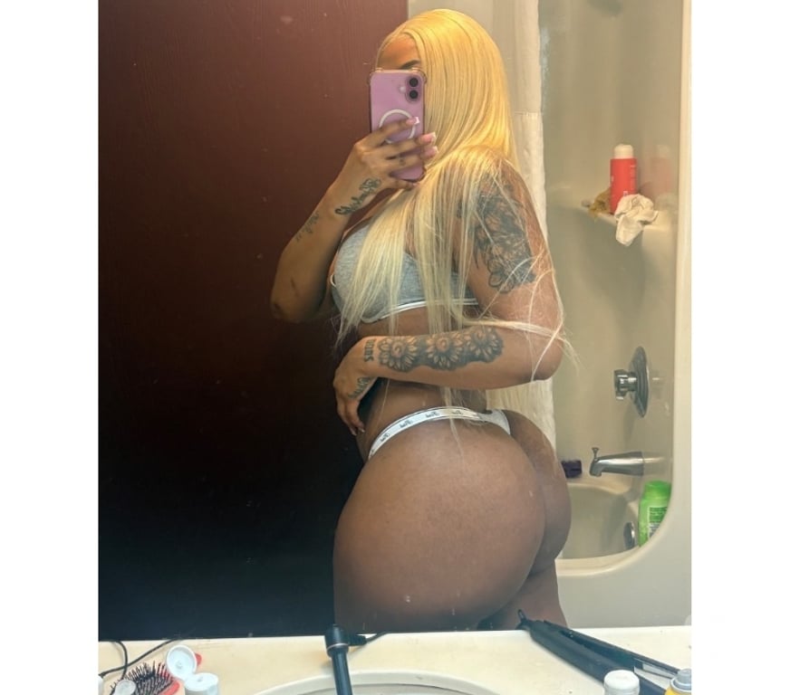 Escorts Bristol Ashton - Bristol - Photos for OK FIRE FOR YOU TWO OPTIONS 😋😋CHOOSE